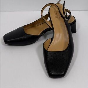 Naturalizer Black Leather Slingback Heels